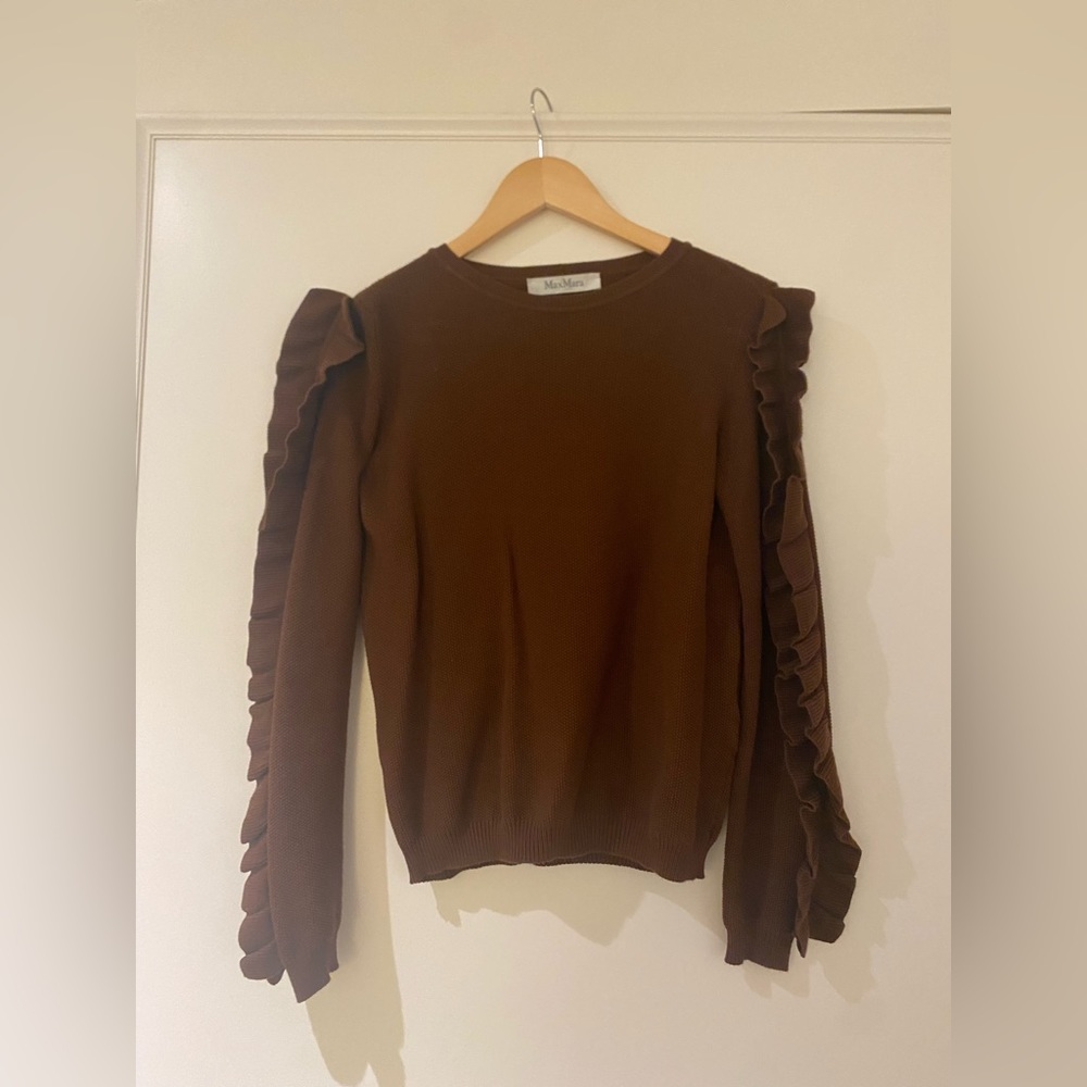 Max Mara brown sweater with ruffled trim on arms six small. Never worn w/o tags